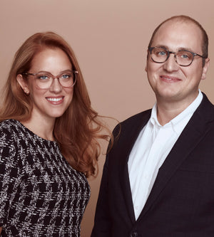 Head shot of Sophie & Louis-Félix Boulanger, co-founders of BonLook, on a light beige background