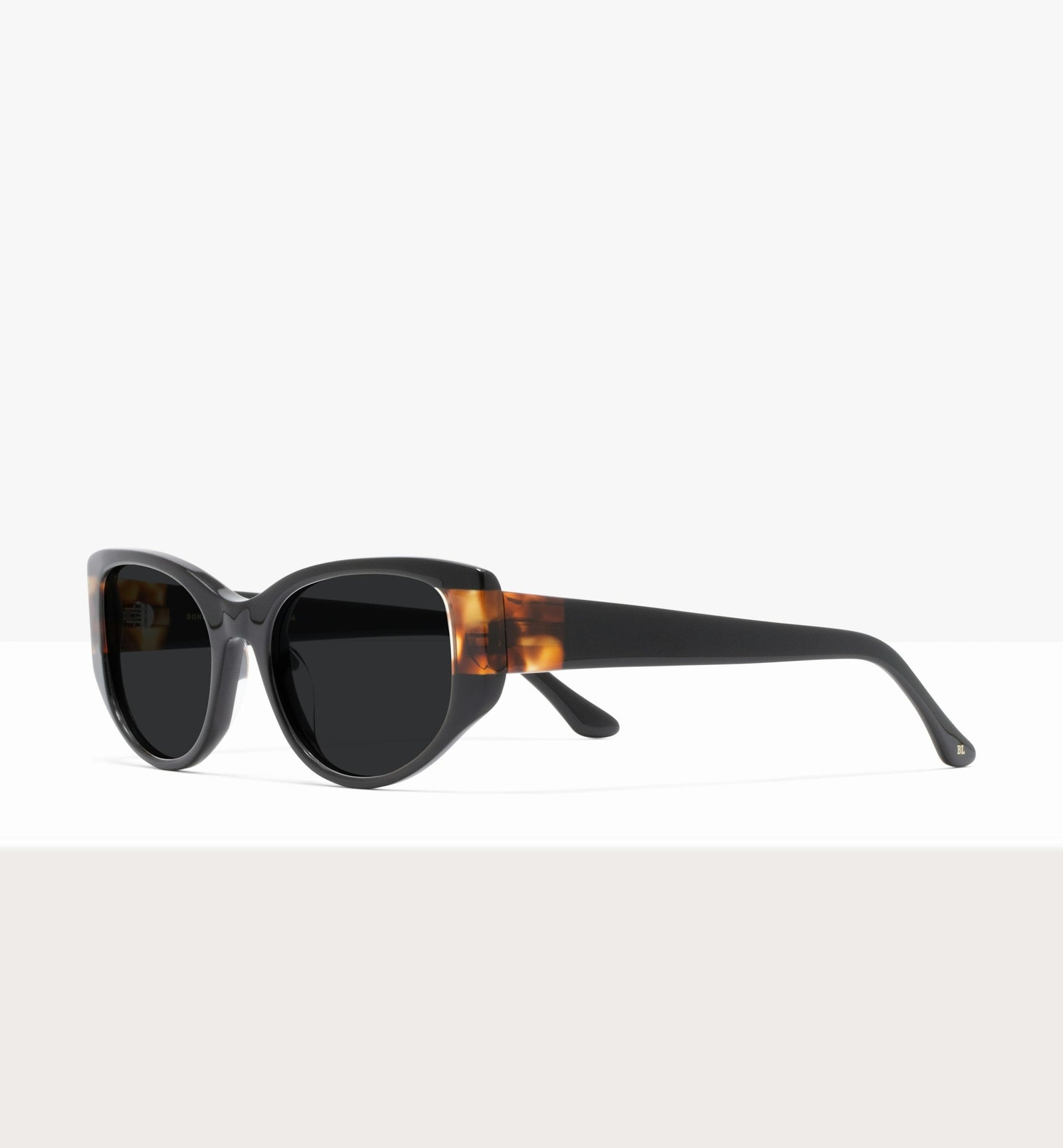 Onyx Tort -- image en angle_soleil