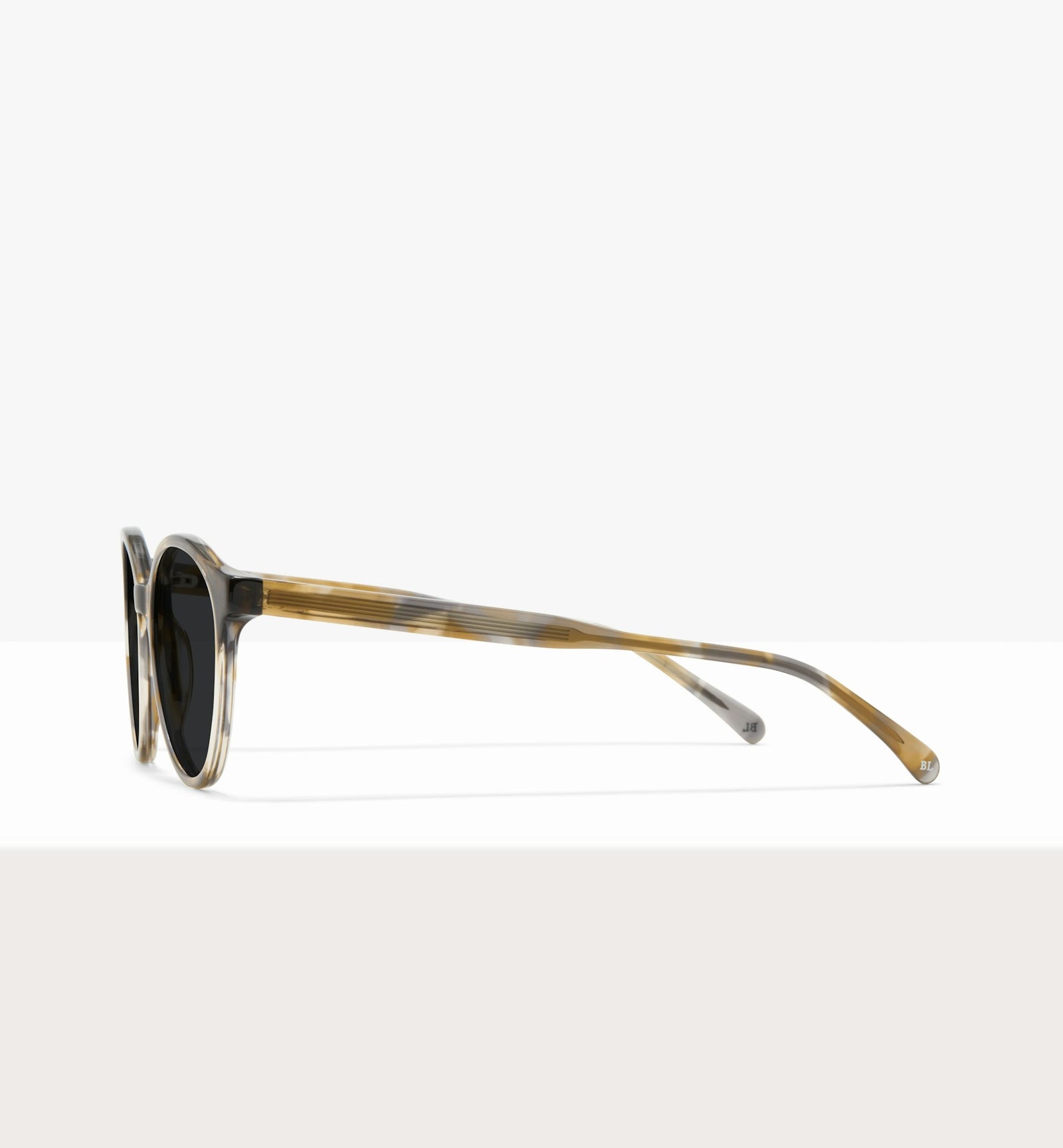 Greige Tort--side_image_sun