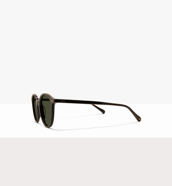 Nomi