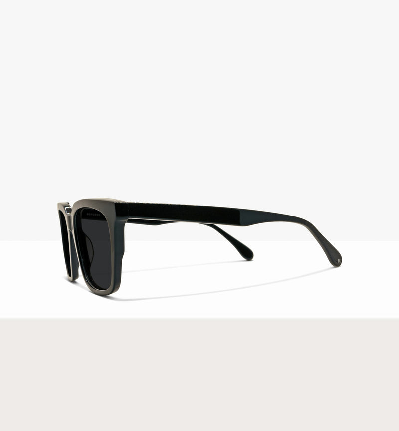 Black--side_image_sun