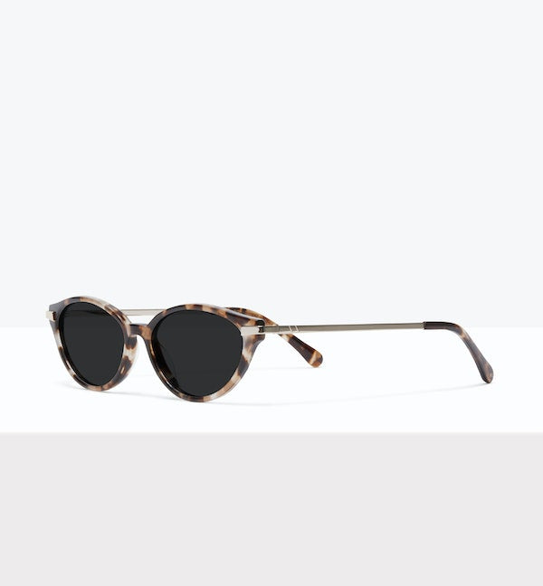 Savana Tort--angled_image_sun